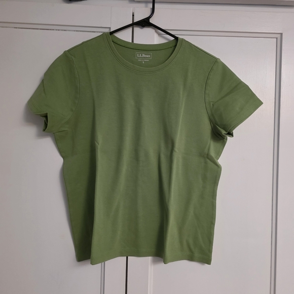 6 Hour Sale! 10 Piece LL Bean Blouse Tee Button Up Shirt Bundle - Picture 9 of 16